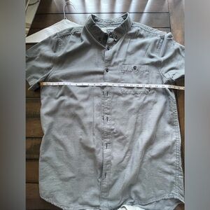 Quiksilver Button Down